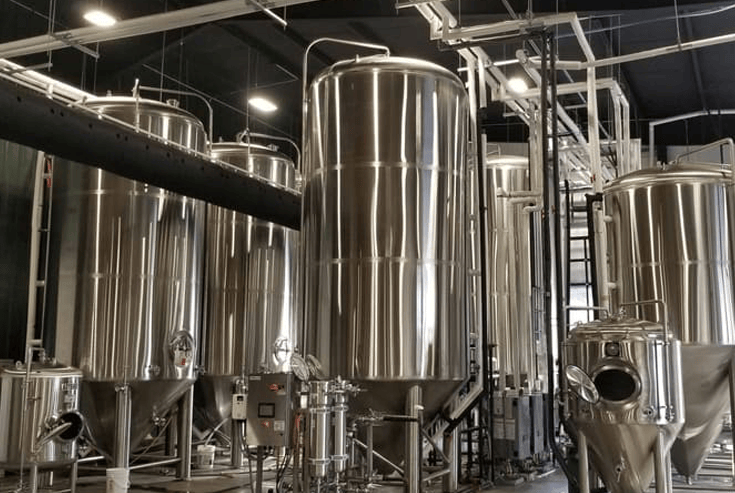 Gia công bồn bể pha trộn inox